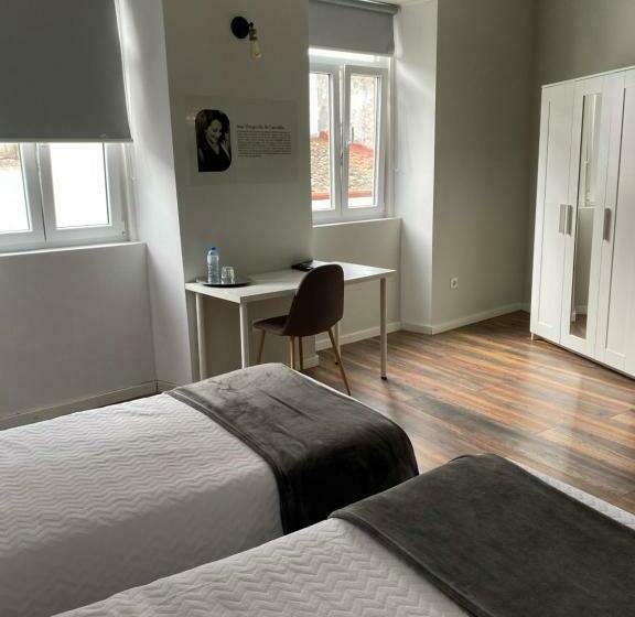 اتاق استاندارد, Guest House Stories