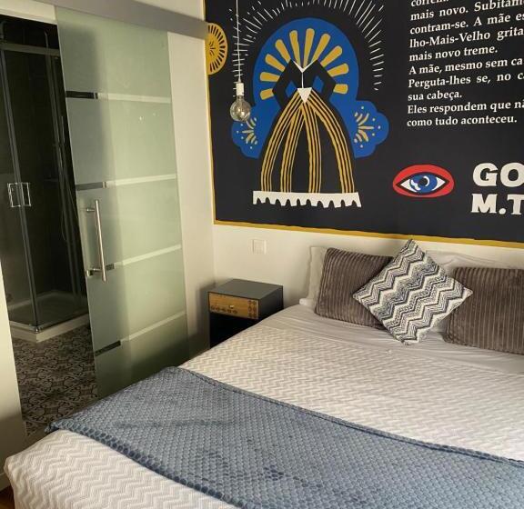 اتاق استاندارد, Guest House Stories