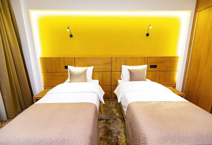 اتاق اکونومی, Grand View Hotel & Suites Copou