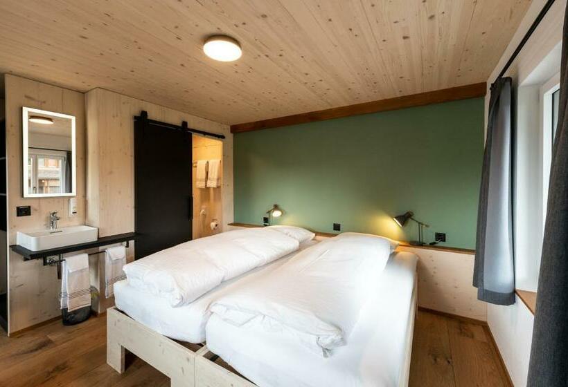 Номер Стандарт, Lindenhof Ebnet