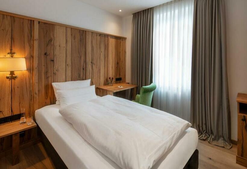اتاق استاندارد یک نفره, Eden Hotel Wolff