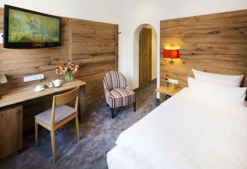 اتاق استاندارد یک نفره, Eden Hotel Wolff