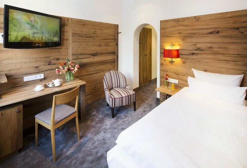 اتاق استاندارد یک نفره, Eden Hotel Wolff
