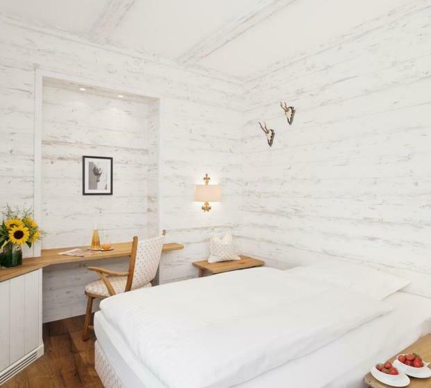 اتاق سوپریور یک تخته, Eden Hotel Wolff