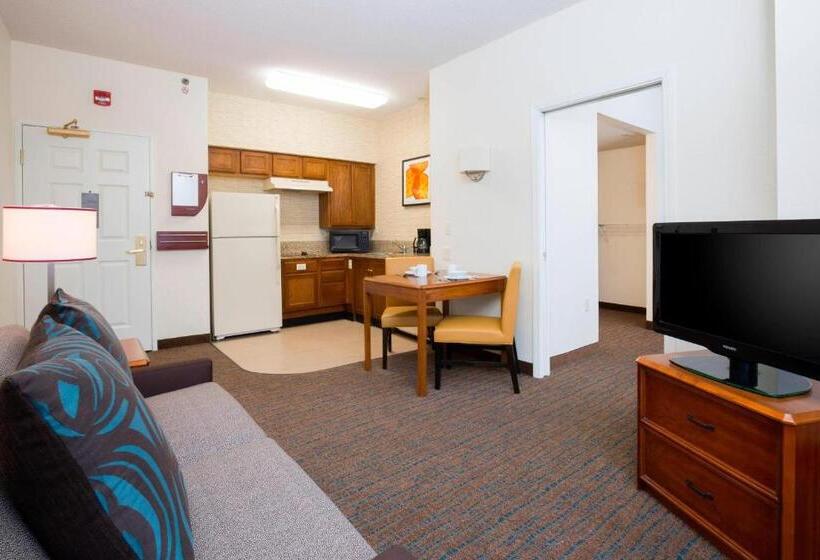 스위트, Residence Inn Kansas City Olathe