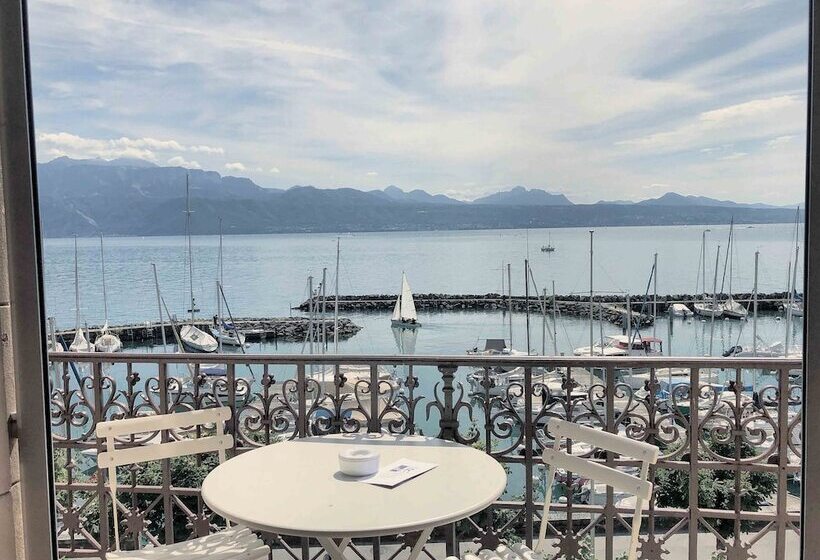 اتاق لوکس با چشم‌انداز دریاچه, Rivage Hotel Restaurant Lutry