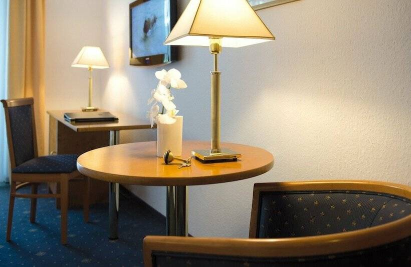 Номер Стандарт, Victor S Residenz Hotel Gummersbach