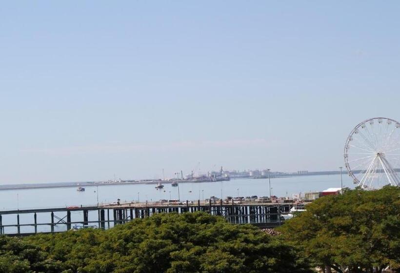 1 Bedroom Apartment Lake View, Darwin Waterfront Short Stay Apartments