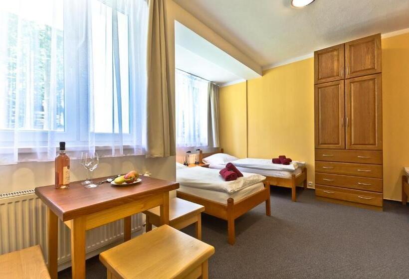 Четырехместный Номер Стандарт, Resort Luna