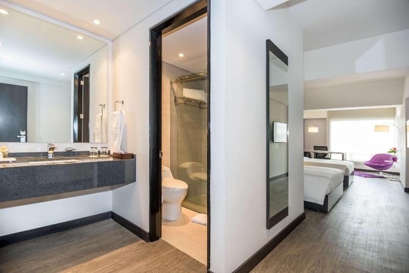 Quarto Estandar para Deficientes Físicos, Burnett Riverside