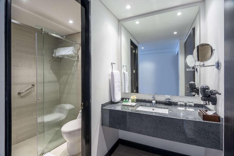 Quarto Estandar para Deficientes Físicos, Burnett Riverside