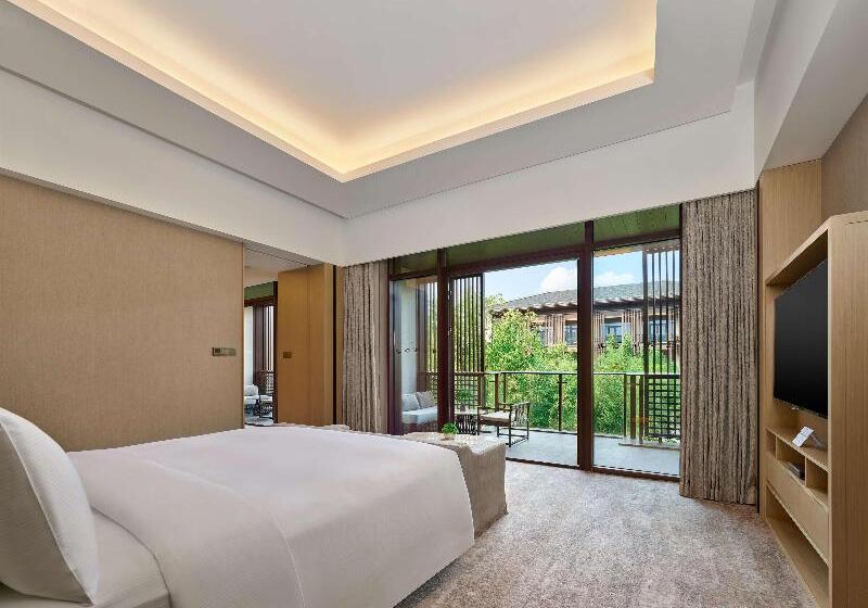 اتاق استاندارد با تخت بزرگ, Country Inn & Suites By Radisson, Topeka West, Ks