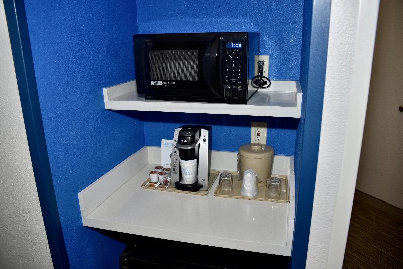 스탠다드 룸 킹사이즈 침대, Fairway Motor Inn