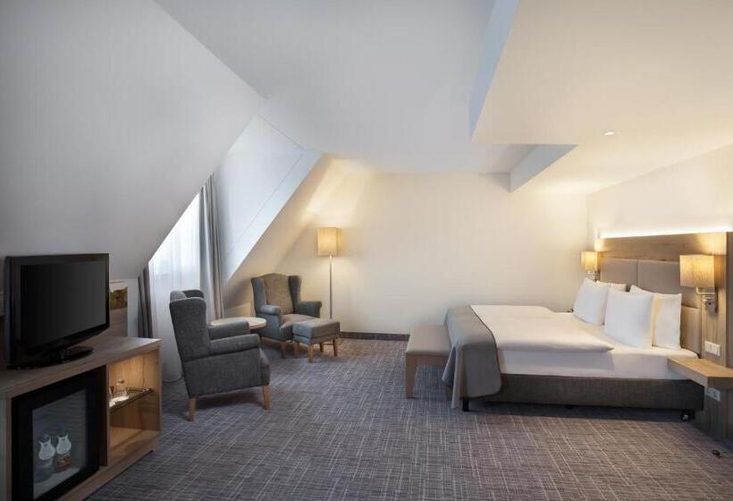 Quarto Superior, Holiday Inn Nürnberg City Centre, An Ihg
