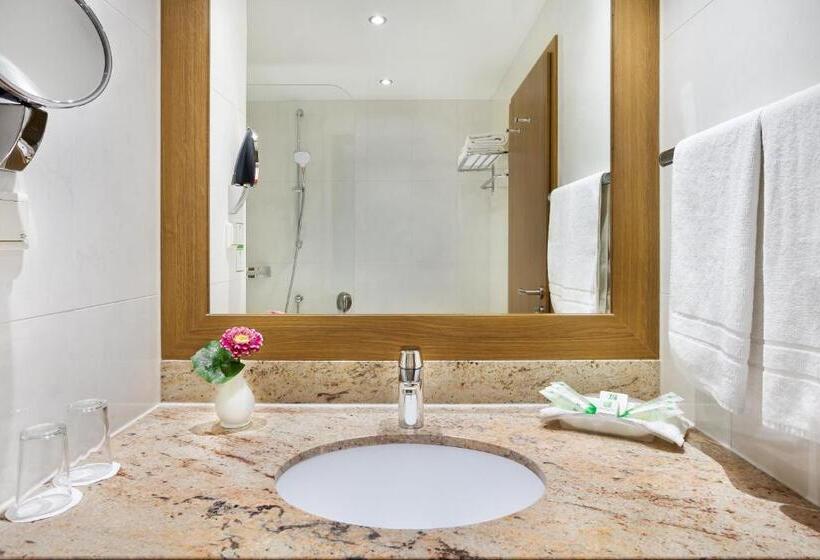 Quarto Estandar, Holiday Inn Nürnberg City Centre, An Ihg