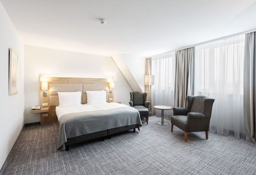 Люкс, Holiday Inn Nürnberg City Centre, An Ihg