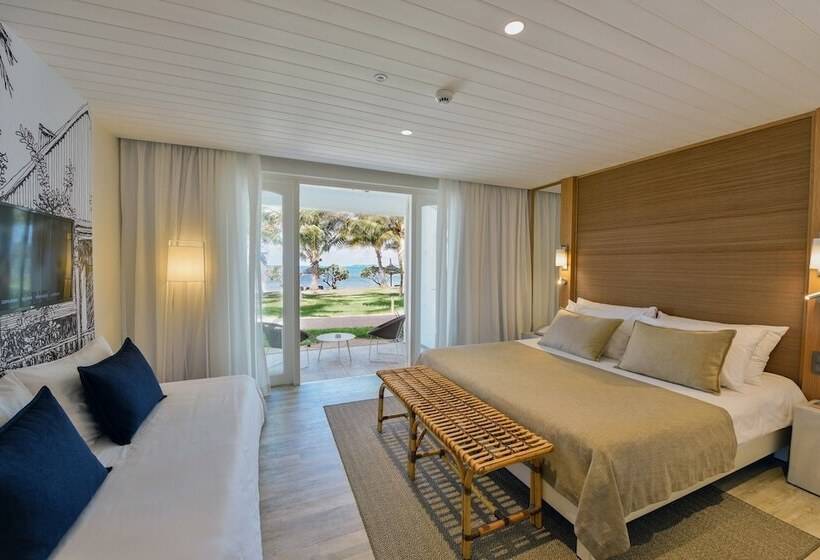 اتاق سوپریور با چشم‌انداز دریا, Canonnier Beachcomber Golf Resort & Spa