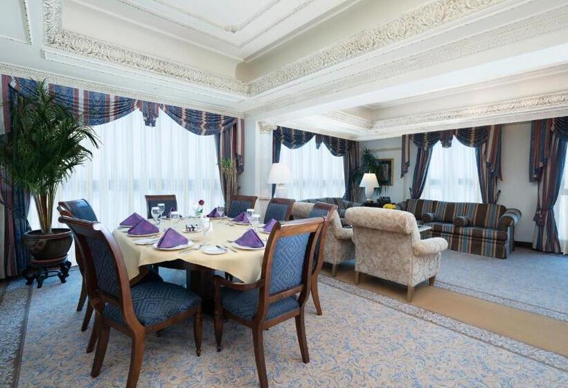 3 Bedroom Suite, Dar Al Tawhid Intercontinental Makkah, An Ihg