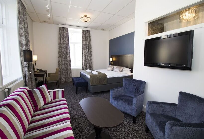 Полулюкс, Grand Hotel Alingsås