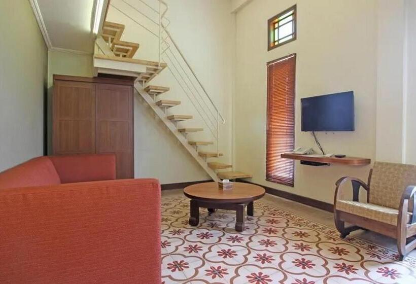 Президентский Люкс, Urbanview Rumah Kandjani Yogyakarta