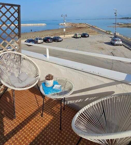 Четырехместный Номер Deluxe, 100 Passi Dal Mare
