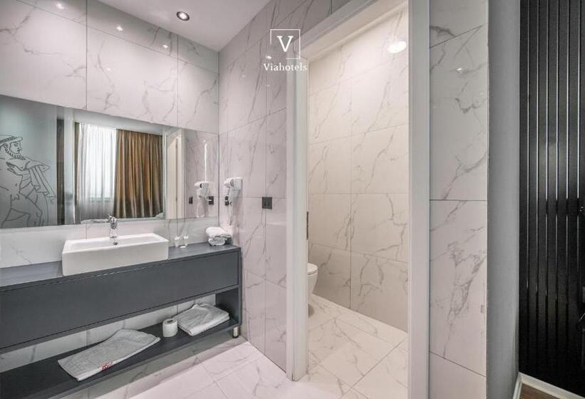 자쿠지 스위트, Vh Eurostar Tirana Hotel Congress & Tirana Spa