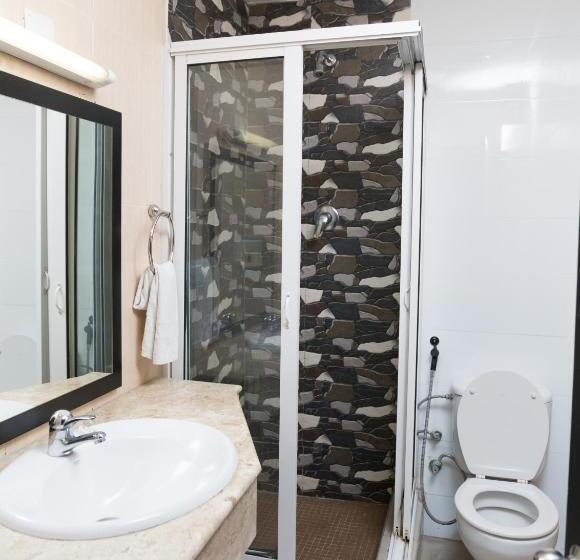 اتاق اکونومی, Royal Residencial