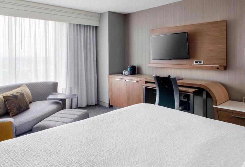 اتاق استاندارد با تخت بزرگ, Courtyard Charlotte City Center