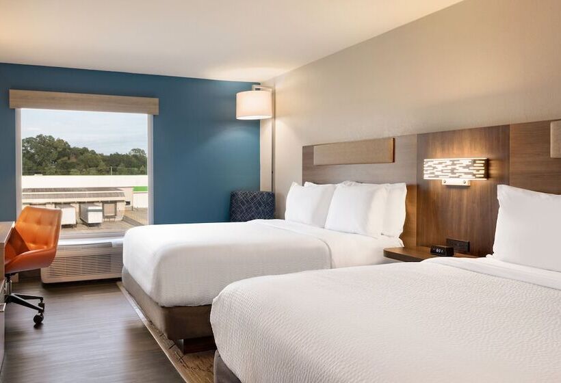 스위트, Holiday Inn Express & Suites Opelousas, An Ihg