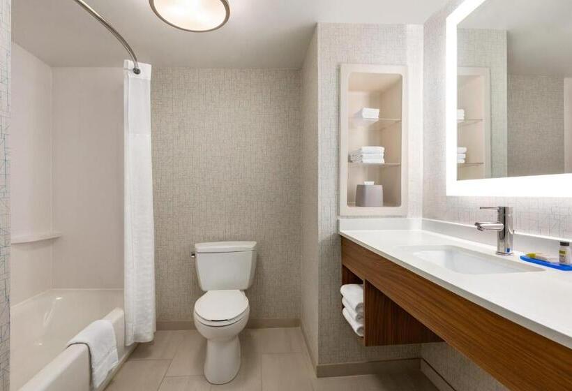 جناح إدارى, Holiday Inn Express & Suites Philadelphia   Mt Laurel, An Ihg