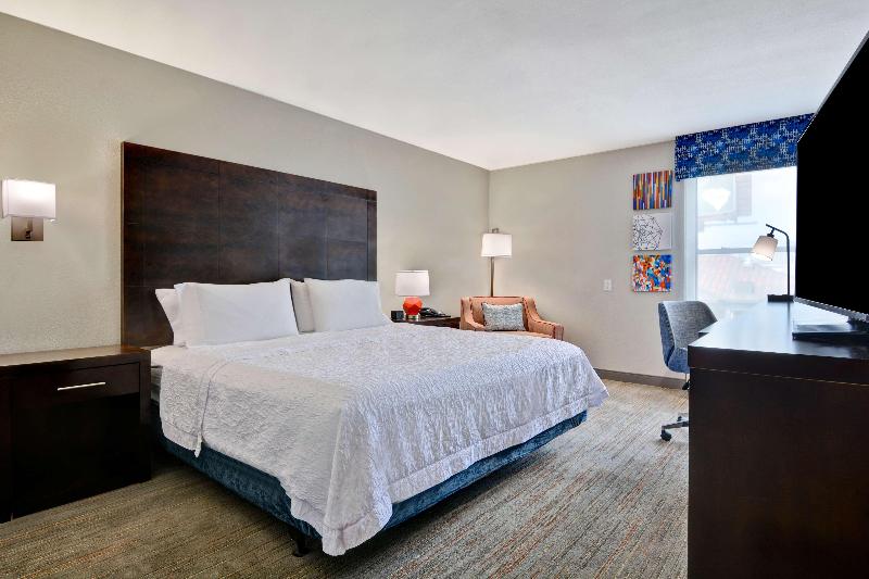 Стандартный Номер Кровать Кинг, Hampton Inn Greenwood