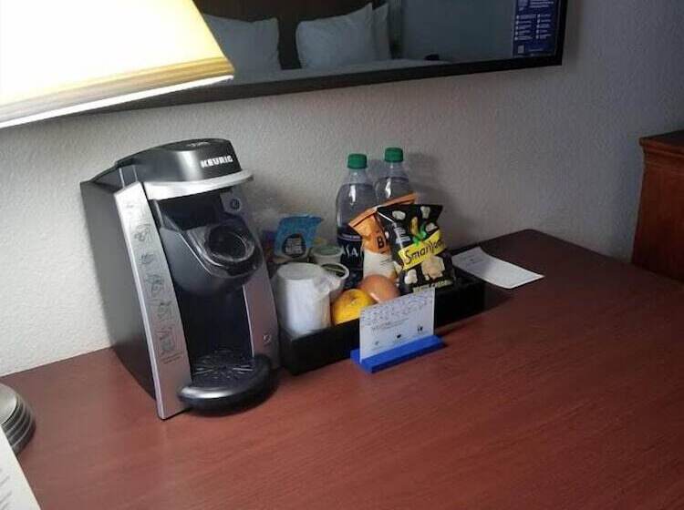 Номер Стандарт 2 Двуспальные Кровати, Hampton Inn Henderson