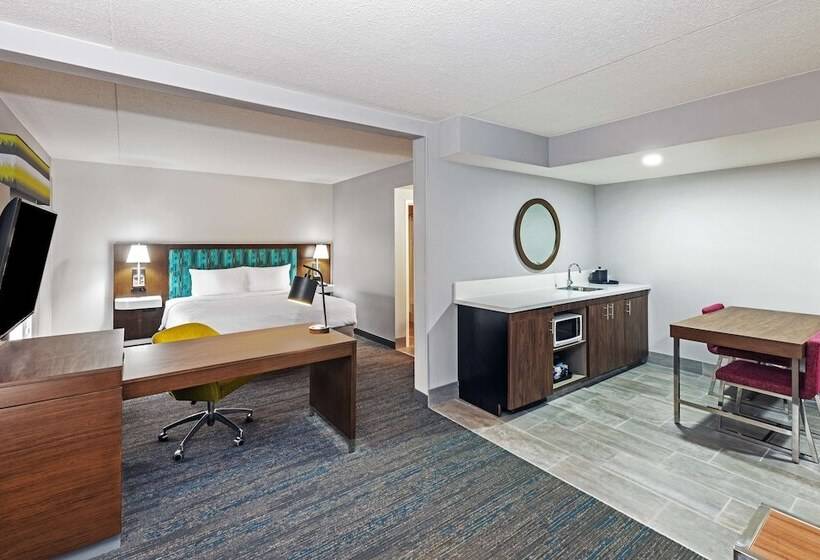 سوییت, Hampton Inn & Suites Tulsa Woodland Hills 71st Memorial