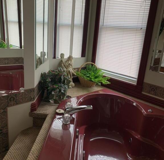 Quarto Estandar com Hidromassagem, Lakeview