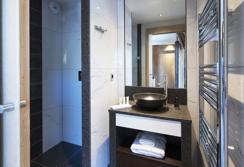 Полулюкс, Mgm Hôtels & Résidences   Hôtel Alpen Lodge