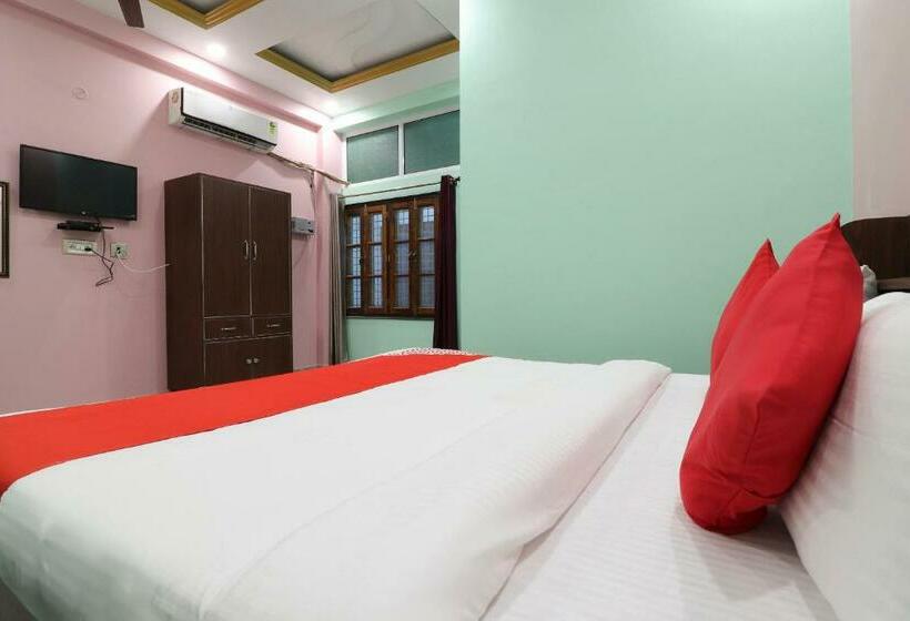 Номер Стандарт, Flagship Fanatic Inn And Banquet Near Chaudhary Charan Singh International Airport