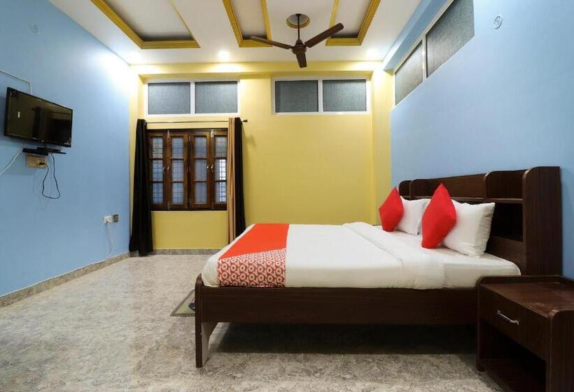 Номер Стандарт, Flagship Fanatic Inn And Banquet Near Chaudhary Charan Singh International Airport