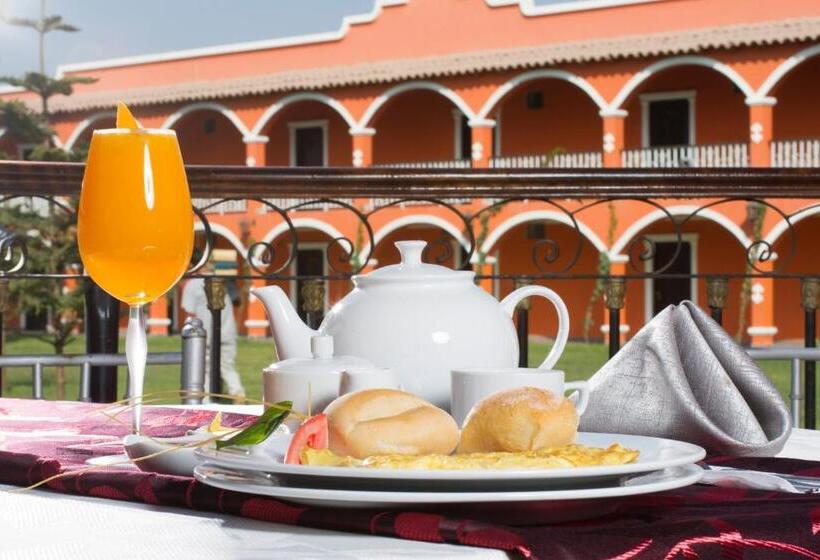 بانگلوی استاندارد, Hacienda San Juan Resort