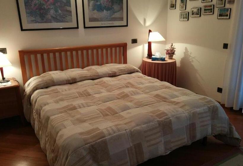 Номер Стандарт, Marinella B&b