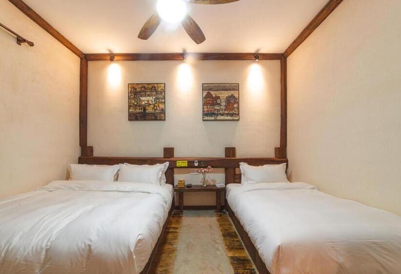 Номер Deluxe, Mohe Hostel