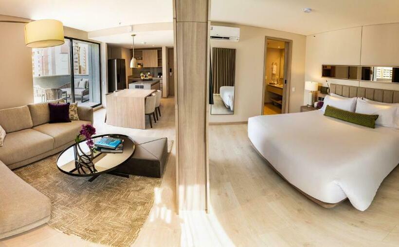 Suite with Terrace, York Luxury Suites Medellin By Preferred