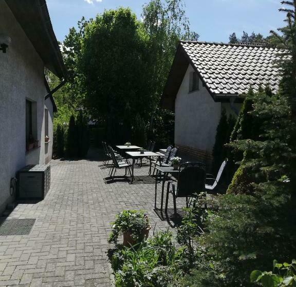 اتاق استاندارد, Am Waldrand Spreewald