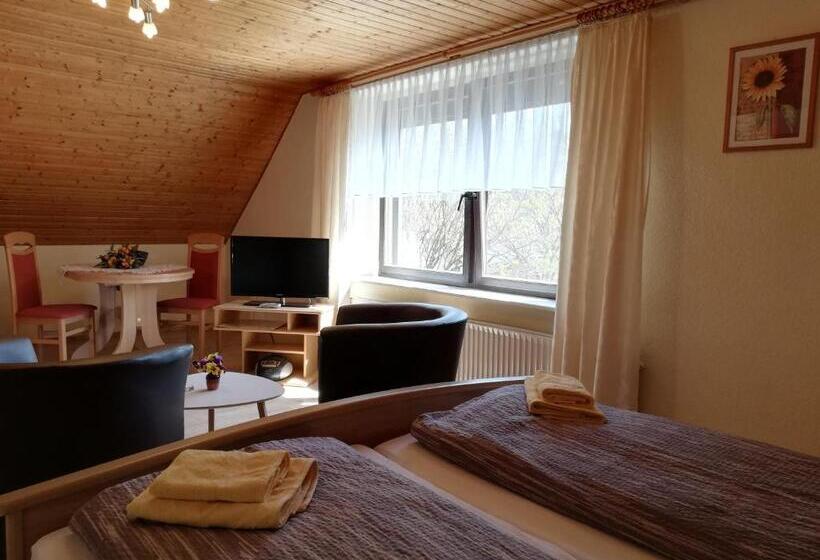 اتاق استاندارد, Am Waldrand Spreewald