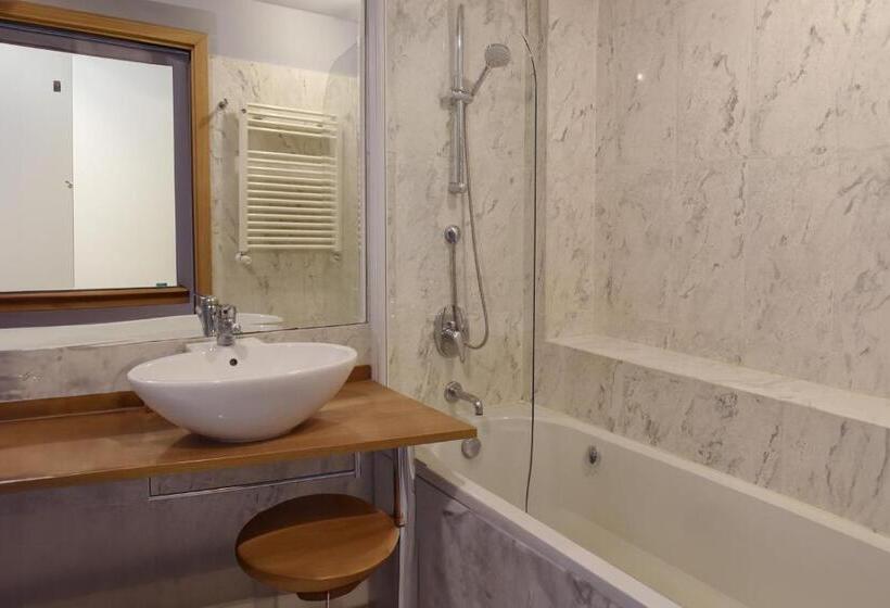 Люкс, B&B HOTEL Milano Cologno Studios
