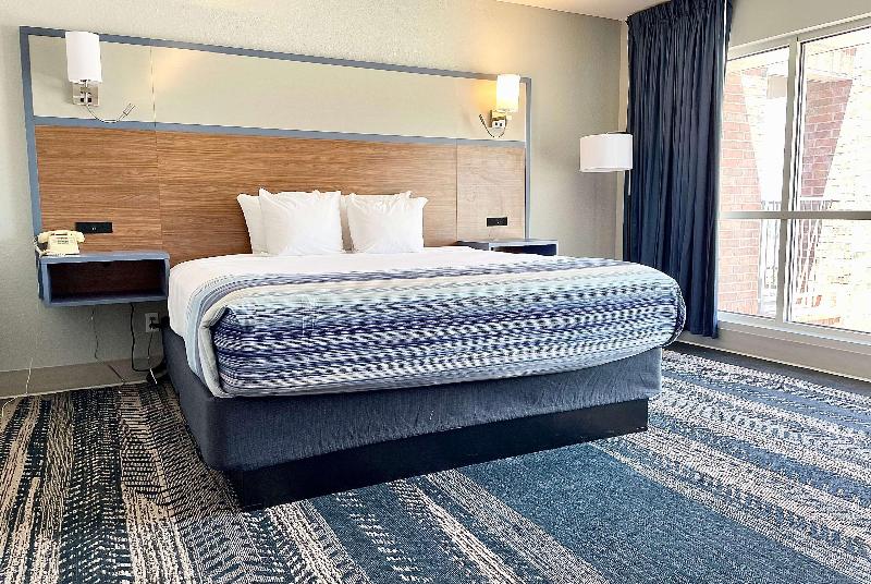 Люкс Кровать Кинг, Americinn By Wyndham Branson & Conference Center