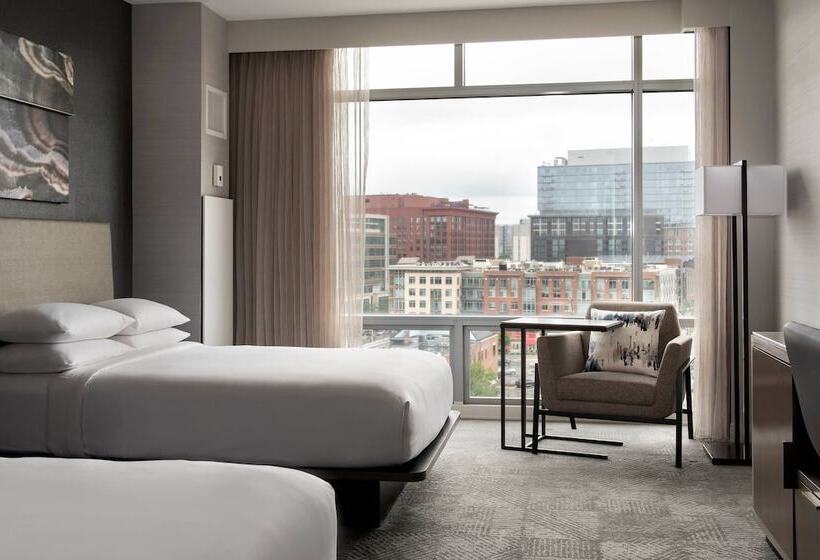 Номер Стандарт 2 Двуспальные Кровати, Bethesda North Marriott Hotel & Conference Center
