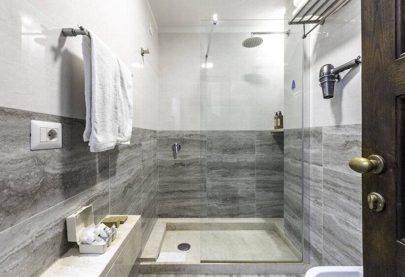 Quarto Superior, Costa Dei Fiori