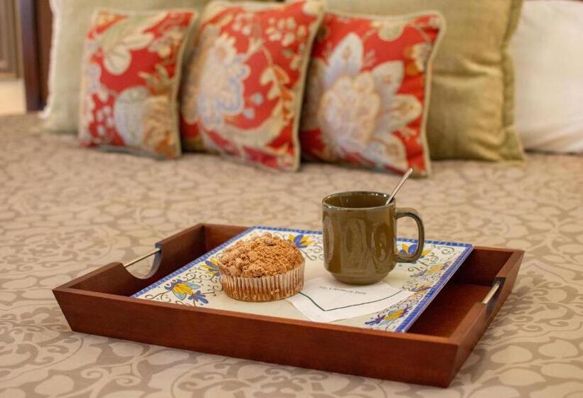 Номер Superior, St George Inn  Saint Augustine