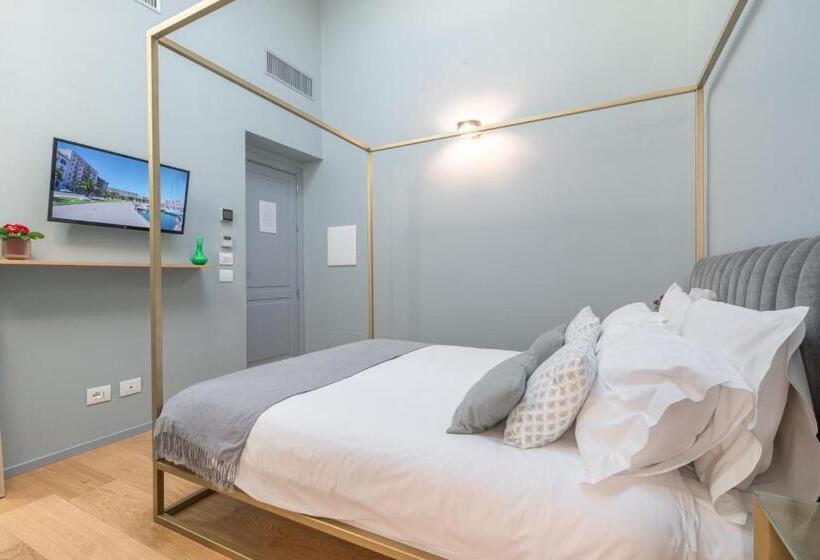 اتاق لوکس, Archè Design Rooms And Suites