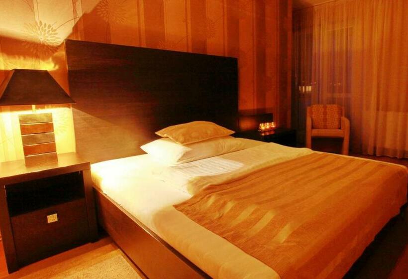 Номер Стандарт, City Hotel Nitra